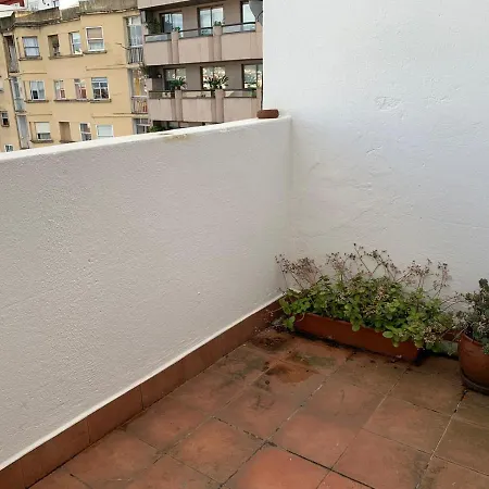 Piso Amplio En El Centro De Apartamento Vigo