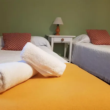 Apartamento Piso Amplio En El Centro De *