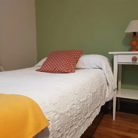 Piso Amplio En El Centro De Apartamento