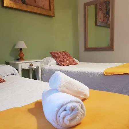 Apartamento Piso Amplio En El Centro De *